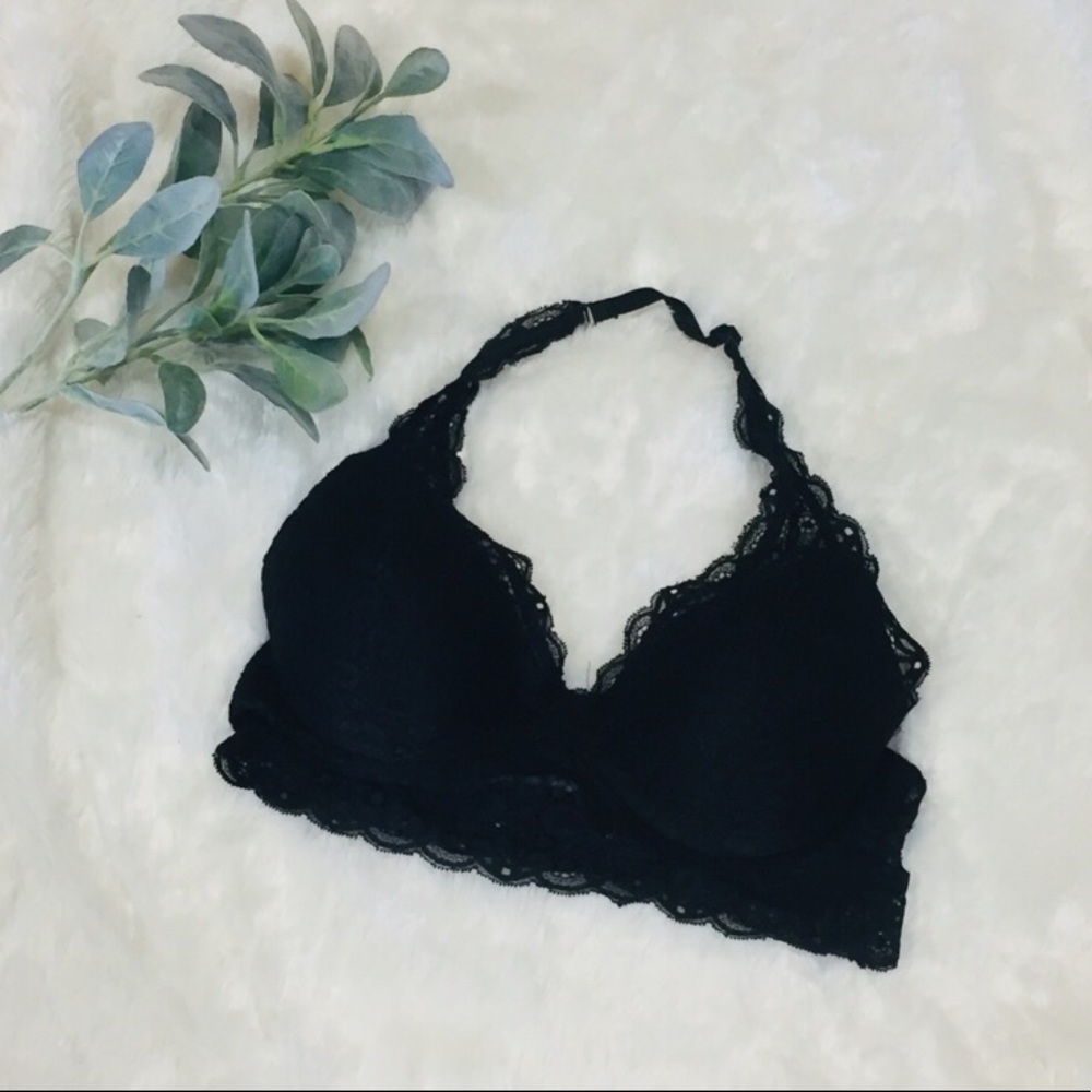 👚 Black Lace Halter Bralette sz Medium
